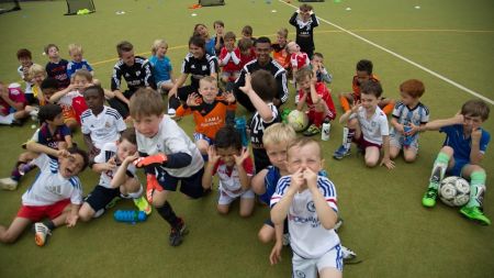 We Make Footballers Coulsdon: Football Camps - Football Camps