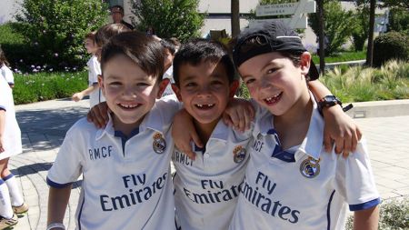 Campus Experience Football and Gaming Day Camp - 