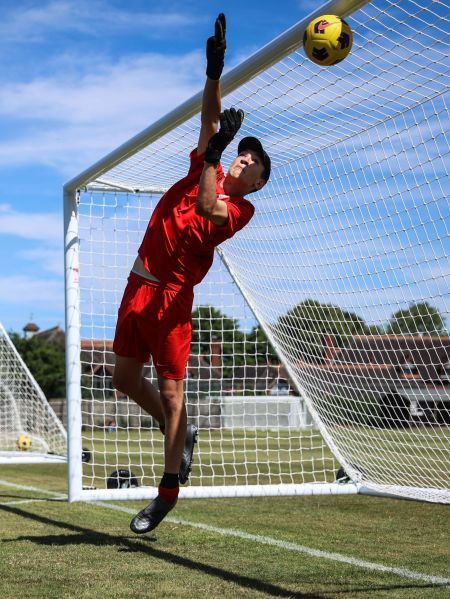 LIVERPOOL FC GOALKEEPERS CAMPS AT REPTON SCHOOL - 